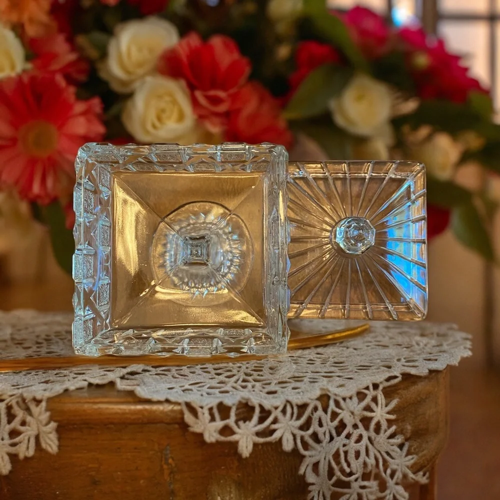 VTG EAPG Westmoreland Checkerboard Bridal Rosette Square Covered Candy Dish 7